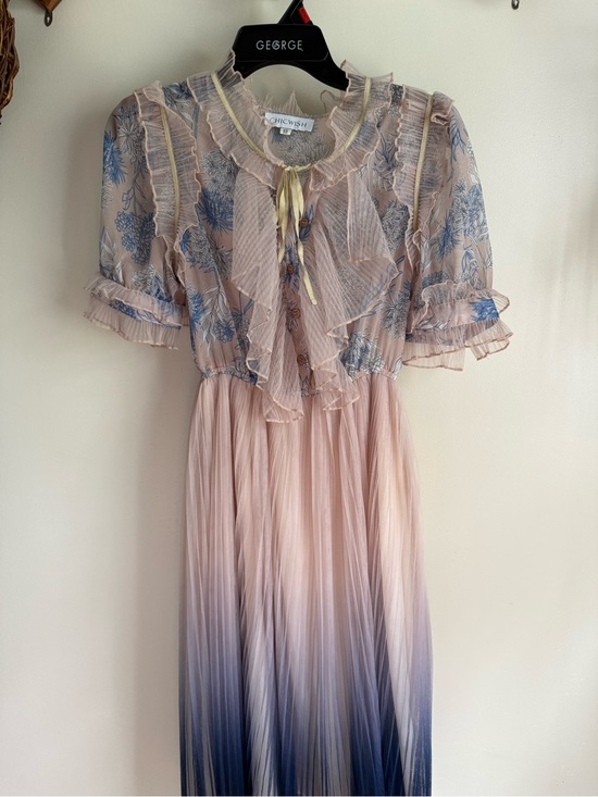 Chicwish Dresses & Skirts - Chicwish Blush and Navy Floral Ruffle Tie-Neck Blouse